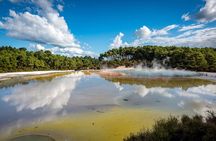 From Auckand: Wai-O-Tapu and Polynesian Spa Rotorua Day Tour