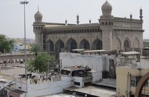 Half Day Hyderabad City Historical Walking Tour at Charminar