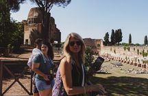 Colosseum Tour with Palatine Hill and Roman Forum