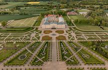 Riga to Vilnius Private Sightseeing Tour