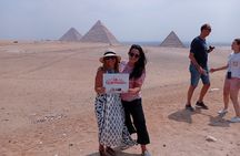All inclusive Private Giza Pyramids Tour with Saqqara and Memphis