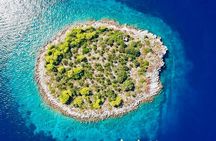 Private Half-Day Boat Tour:Blue Lagoon & 2 islands From Trogir