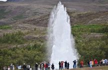 Golden Circle and Sky Lagoon Pure Pass Entrance PRIVATE TOUR