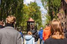 Auschwitz-Birkenau Guided Tour from Krakow with Hotel Pickup 