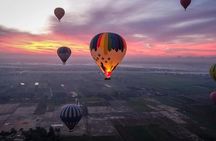 Luxury Sunrise Hot Air Balloon Ride in Luxor with Hotel Pickup