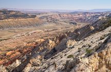 Waterpocket Fold Offroad Tour to Strike Valley Overlook