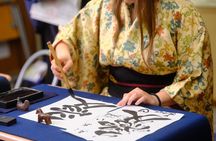 Tokyo Shinagawa Experience Calligraphy Wearing a Kimono or Samue