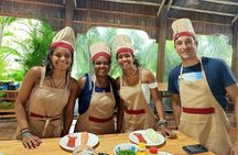From DaNang/Hoi An: Market, Basket Boat & Cooking Class in Hoi An