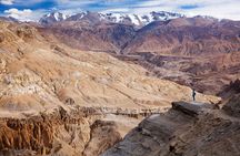 6 Day Upper Mustang Tour by 4WD Jeep from Pokhara