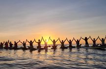 Sunrise paddleboard group session Caribbean Sea. Foto's included!