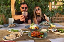 Santorini 5 Hour Private Oia Tour & Lunch/Dinner at a Local Farm