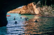 Cala Varques: Guided kayak Sea caves expedition & snorkeling