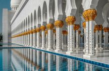 Premium Abu Dhabi Tour: Grand Mosque, Royal Palace & Etihad Tower