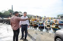 Mumbai by Dawn: Market Tour of Flowers, Fish, and More