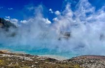 Private Yellowstone Hot Spots Tour From West Yellowstone 