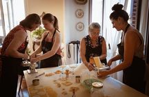 An Intimate Taste of Florence: Pasta & Tiramisù Class with a Chef