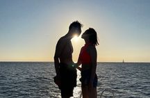 [Free Pick-Up] Sunset & Wine Waikiki Turtle Canyon Snorkeling