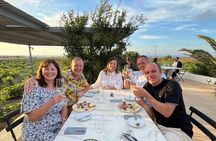 Private Sunset Wine Tour – Caldera Views & Premium Tastings