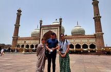 Discover Old Delhi: 3-Hour Group Walking Tour