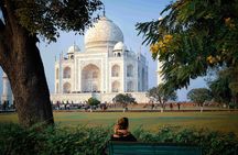 Romantic Sunset at the Taj Mahal: Day Trip from Delhi to Agra