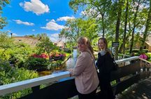 Giethoorn Day Trip from Amsterdam With Cruise and Cheeseplatter