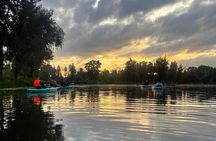 Xochimilco Sunrise Tour: Kayak at the Magic Morning Light