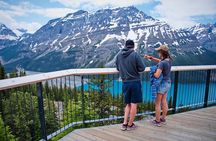 From Banff: Shuttle Service to Moraine Lake & Lake Louise 