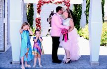 Elvis Chapel Wedding and Vow Renewal