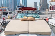 Private 33ft Luxury Boat Cruise In Dubai 8 PAX