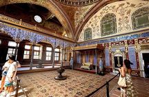 Guided Topkapi Palace & Harem- Skip-the-Line with SMALL GROUP