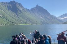 Ålesund - Geiranger - Ålesund Sightseeing Roundtrip