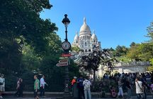 Montmartre Highlights: Private Walking Tour with Sacré-Cœur