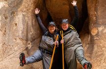 Zion Full Day Small Group Tour & Hike - with Narrows
