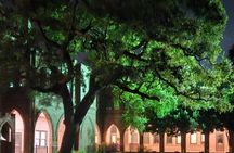 Al's Ghost tour : a small group experience 