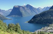 All About the Fjords in One Tour by Boat and Bus from Ålesund