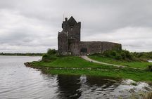 Cliffs of Moher and Wild Atlantic Way Private Tour: From Dublin