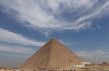 2-Day Private Cairo Guided Pyramids, Museums & Markets Tour