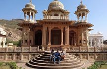 Jaipur Sightseeing Tour with Private Car and Driver