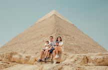Private Tour To Pyramids of Giza Memphis Saqqara With Lunch