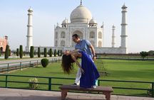 Taj Mahal & Agra Fort Private Day Trip From Delhi with 5* Lunch