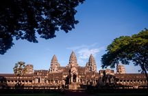 Angkor Wat Sunrise & Small Circuit Private Tour