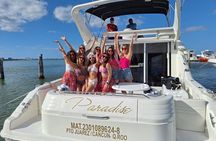 Isla Mujeres snorkeling tour on Exclusive 46ft Yacht in Cancun