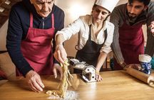 Fresh Homemade Pasta and Tiramisu Cooking Class in Milan