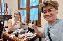 Hong Kong Private Tour with Master Storyteller (Full or Half Day)