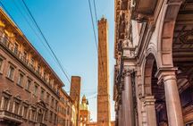 Explore Bologna in 60 minutes with a Local