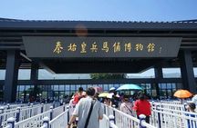 Private TerracottaArmy Tour Optional English/French/Spinish Guide
