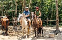 Tour Nature on horseback and cenote
