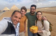 Quick Cairo Layover to Giza Pyramids, Museum, Bazaar from Airport