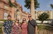 Quick Cairo Layover to Giza Pyramids, Museum, Bazaar from Airport