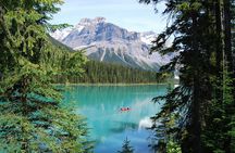 Moraine Lake,Lake Louise,Emerald& Peyto Lake 4 lakes from Calgary